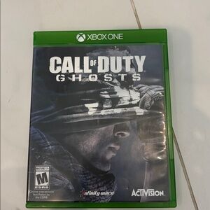 Call of Duty: Ghosts for Xbox One - Green Case